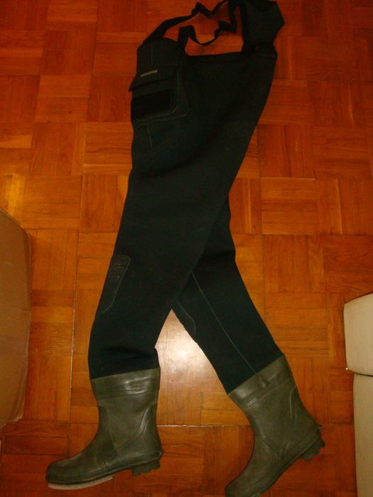 Гидробрюки с гидроботами  NEOWADE, размер 58-62 ,боты 46-47