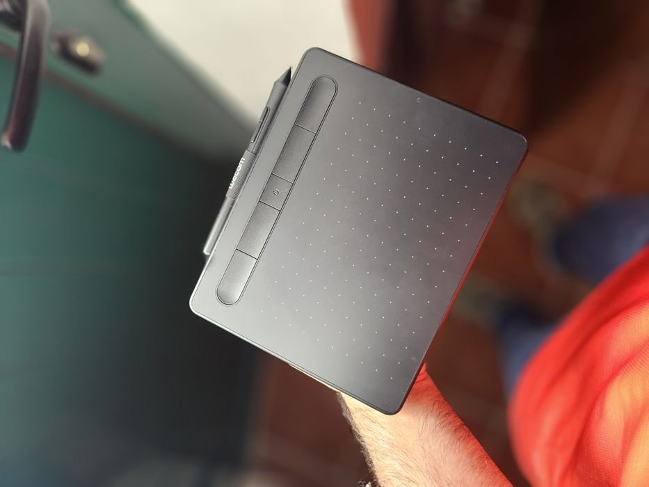 Mesa digitalizadora WACON Intuos CTL-4100wl Bluetooth