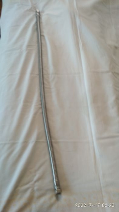 Sprzedam wąż gazowy dł 1m.