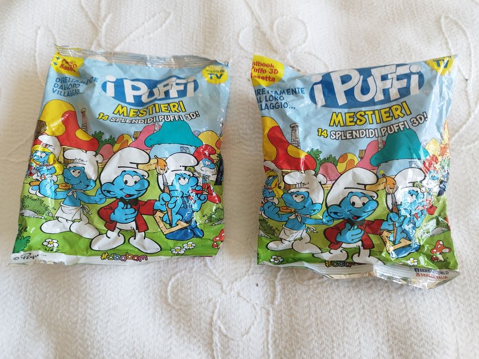 Set of Two Collectible Smurfs64286439940099120