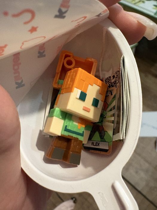 Figurka kinder joy minecraft