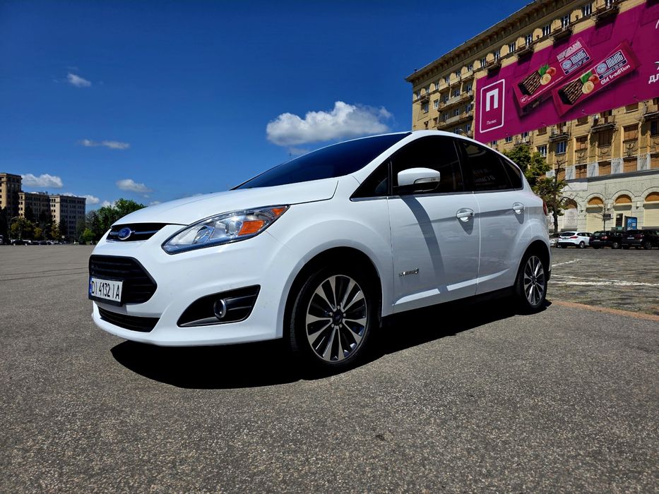 Ford C-max hybrid 2017 року