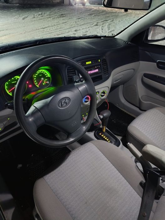 Продам Hyundai Accent АКПП
