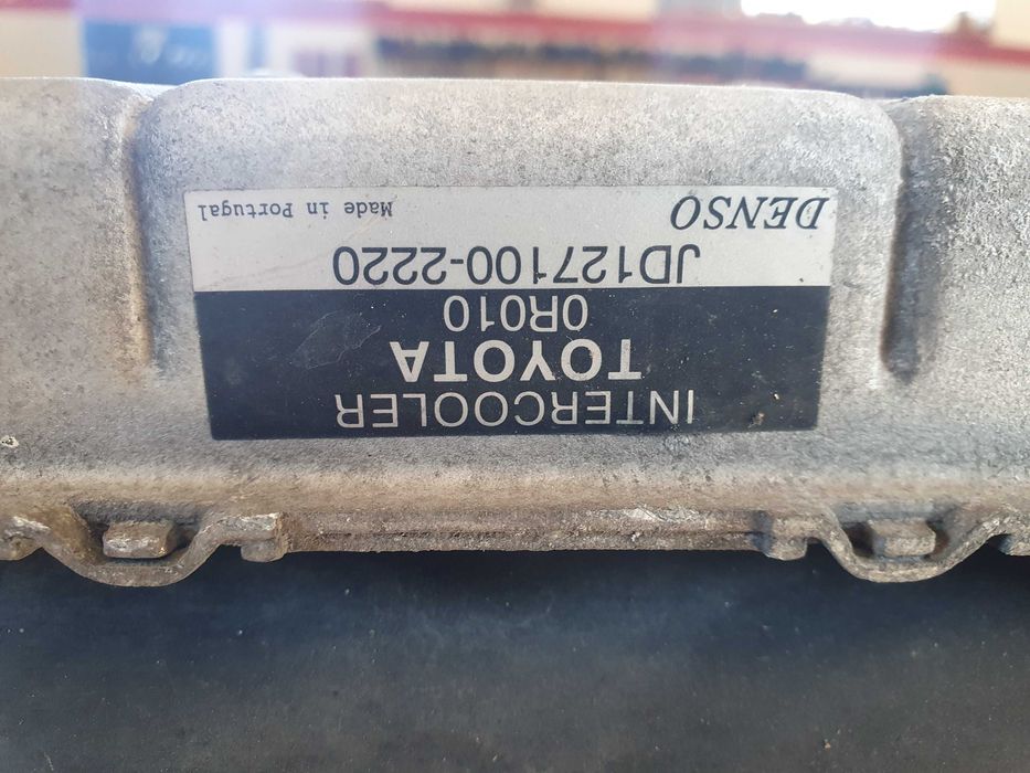 Chłodnica wentylatory intercooler Toyota Avensis t25 2 II 2.2 d4d 177