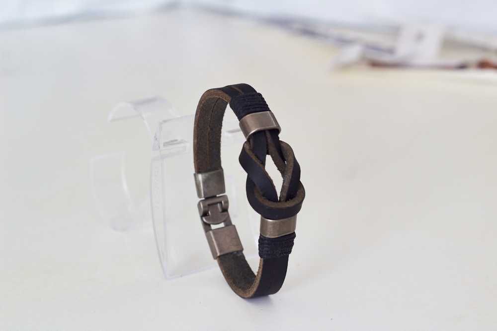 Pulseira Masculina Couro Resistente