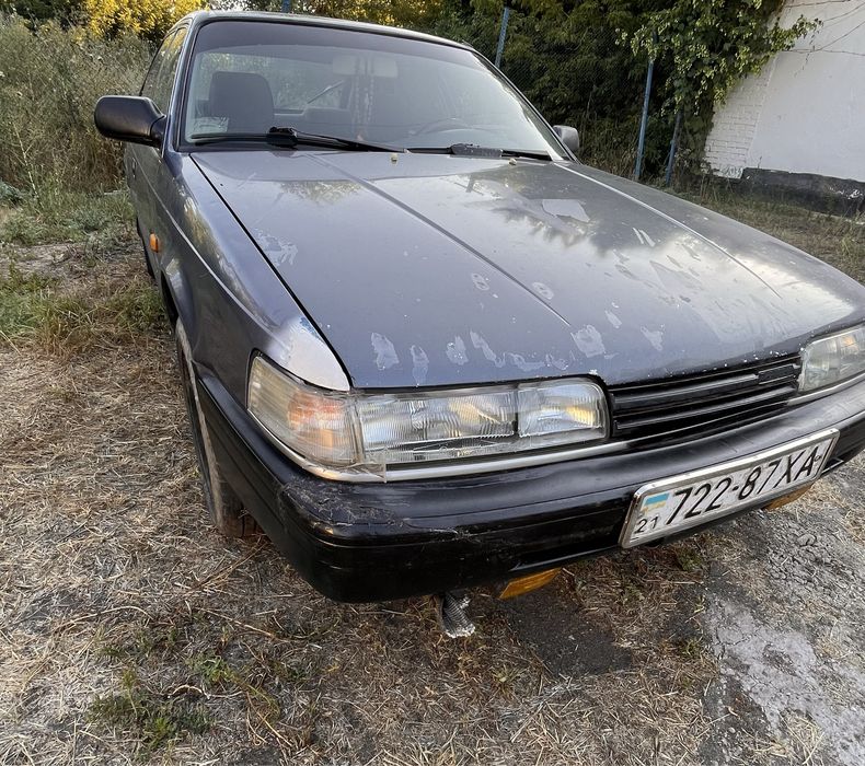 Mazda 626 GD 1988року