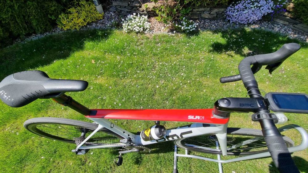 BMC Teammachine SLR01 Disc Three - SRAM Force eTap AXS