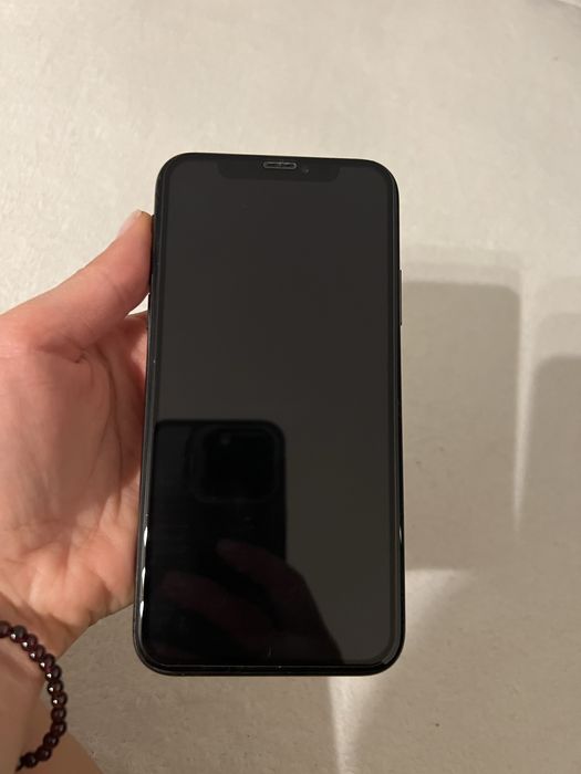 Iphone xs.