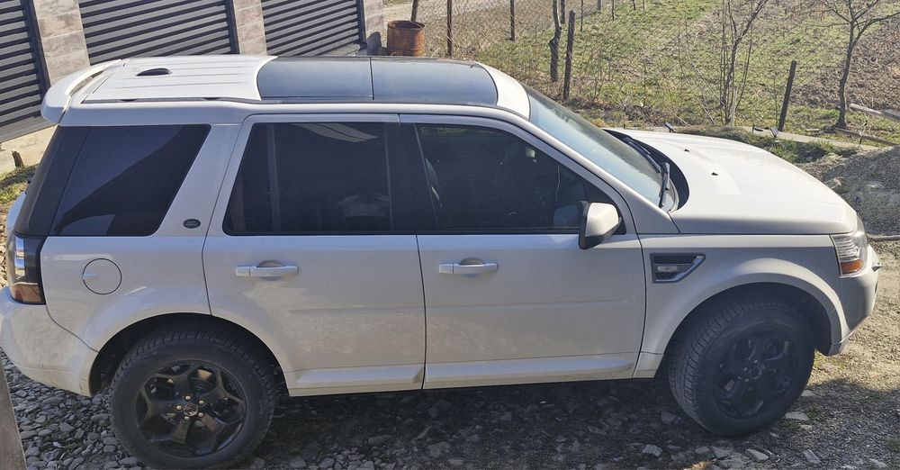 Продам Land Rover Freelander 2014.