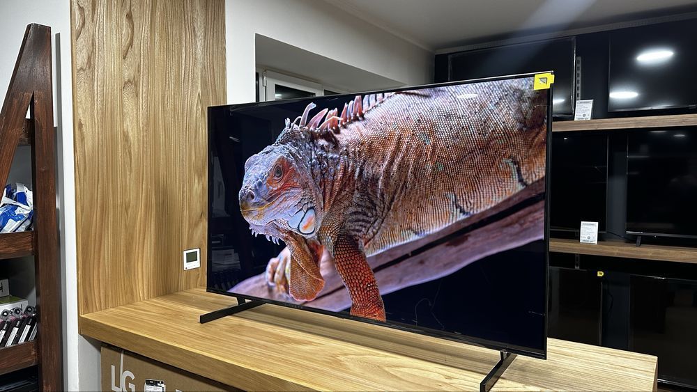 Телевізор QLED 55" Hisense 55E7KQ Smart TV UHD 4K гар. 12 міс