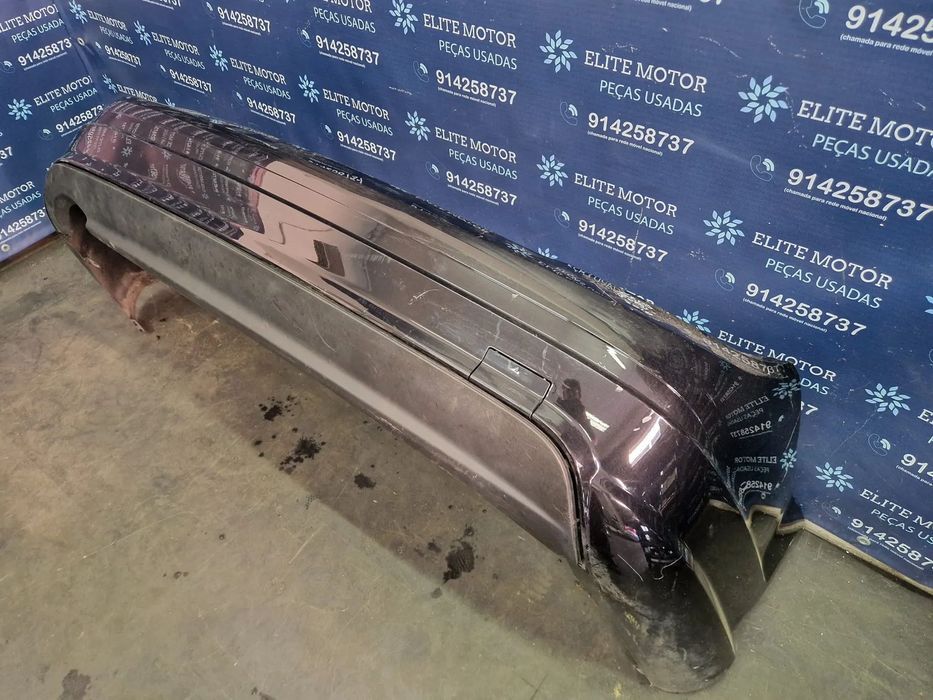 Parachoques traseiro usado MERCEDES CLASS C W204 CARRO SEDAN
