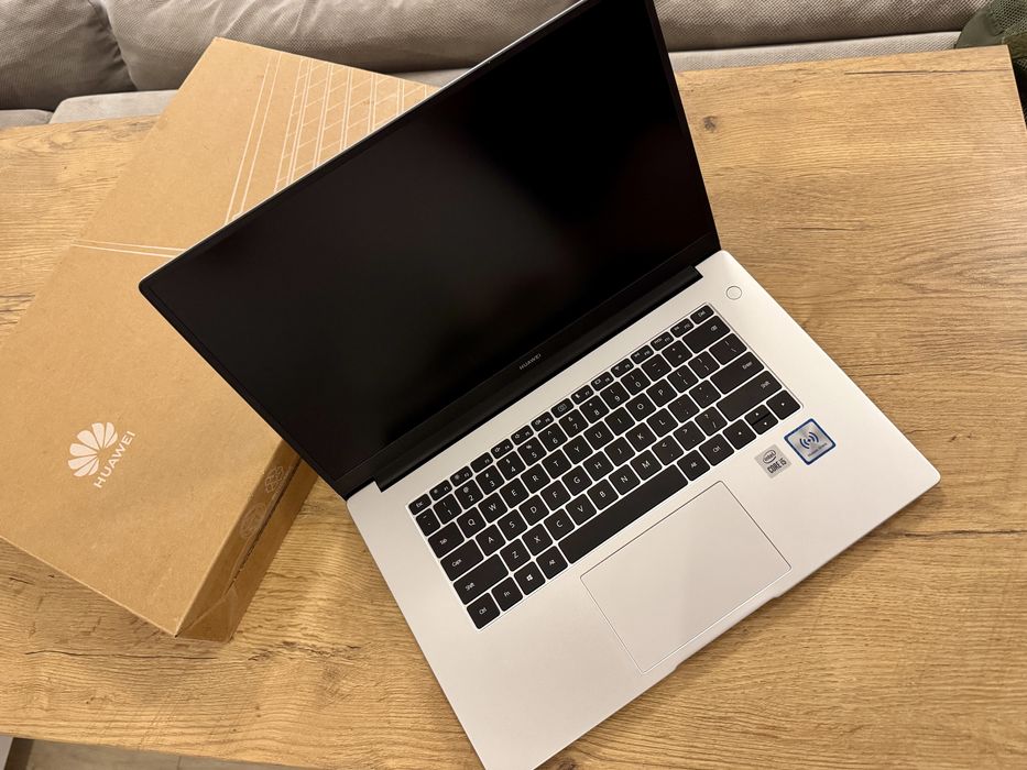 Laptop Huawei Matebook D15