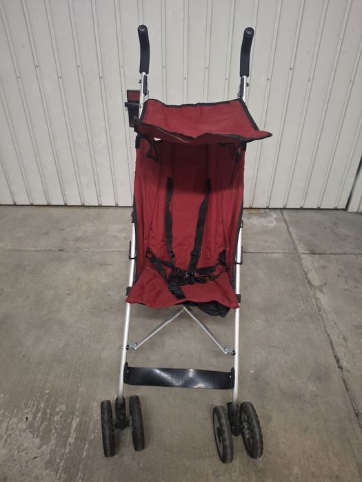 Carrinho de passeio Prénatal Take Away - Original, em vermelho, com estrutura de alumínio.