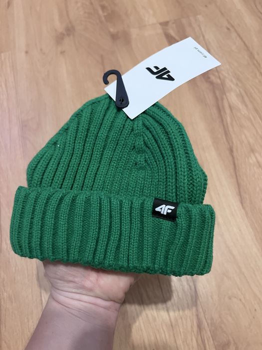 Krótka czapka męska 4F