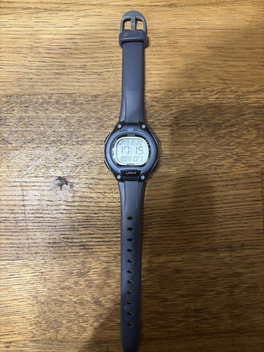 zegarek casio sprawny