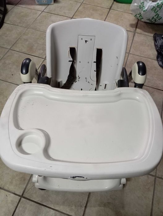 Cadeira para comer criança