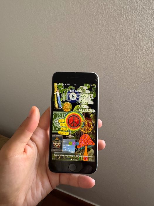 iPhone SE 2020 64GB Branco