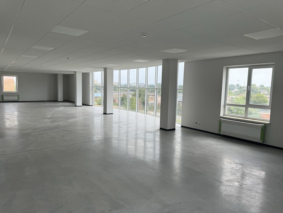 Здається в оренду комерційне приміщення 2,4 поверх з 4