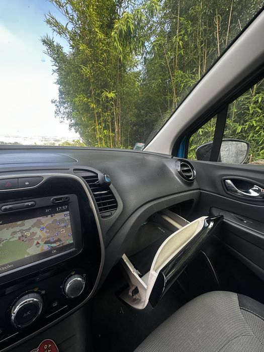 Renault Captur — fotografia 5