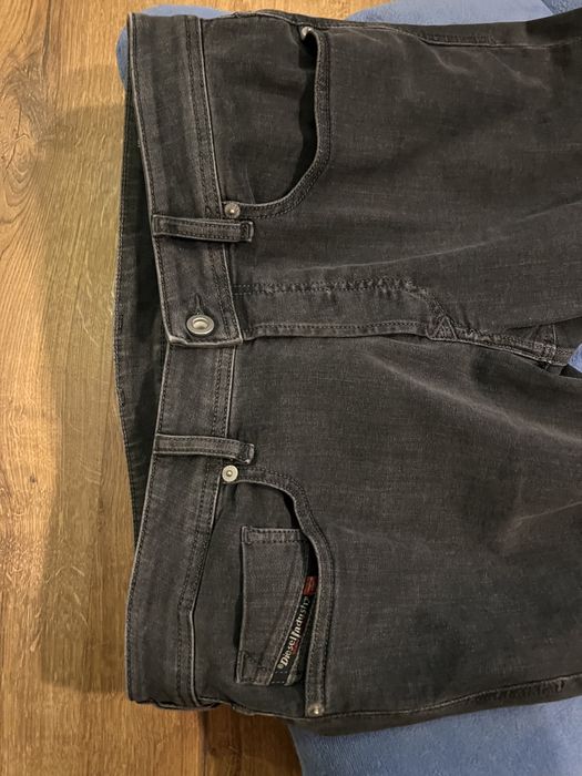 Spodnie Diesel rozmiar w31 L32
