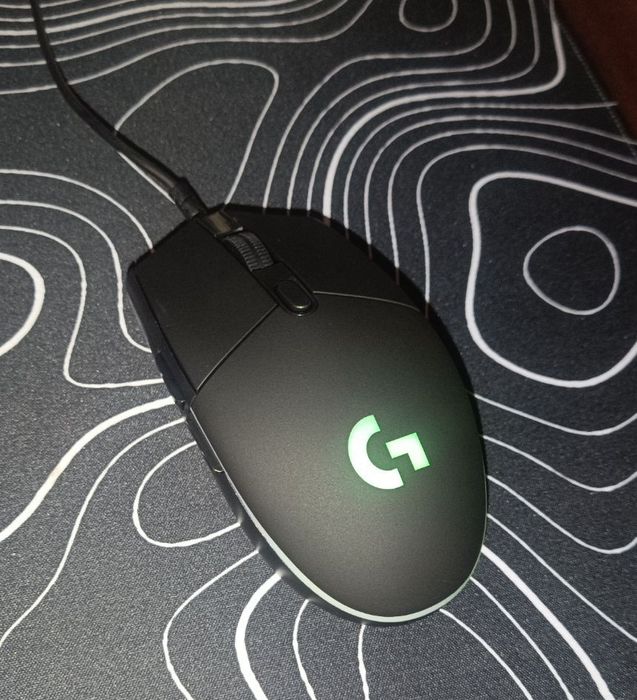 Мышка Logitech g102