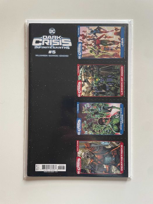 Dark Crisis on Infinite Earths #5 Trading Cards Variant DC Comics 2022