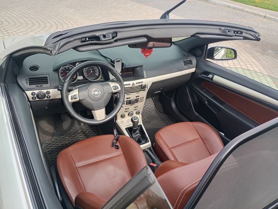Sprzedam Opel Astra twintop 1.8 gaz