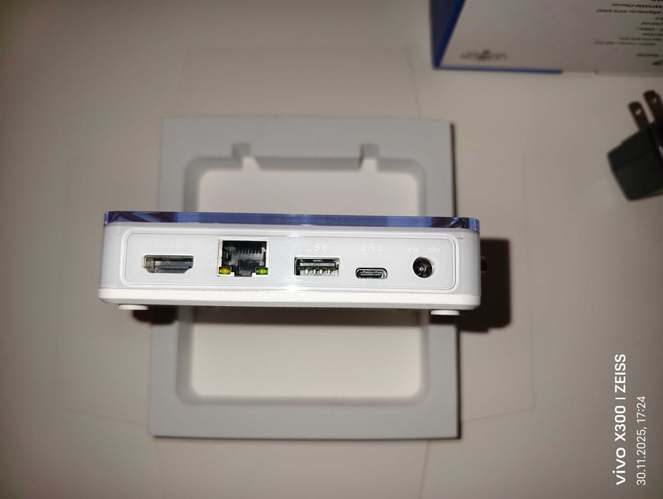 UGOOS AM7 TV Box Amlogic S905X4 Android 11 TV Box 4 GB DDR4 32 GB ROM