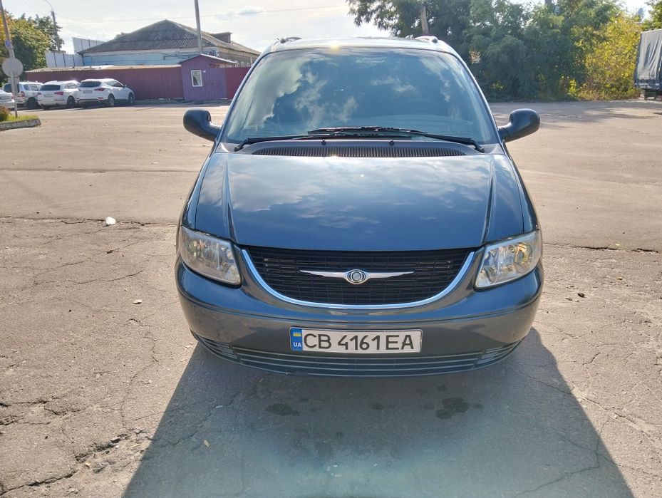 Продам Крайслер Вояджер