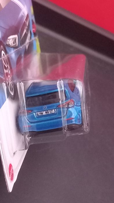 19 mercedes-benz A-class