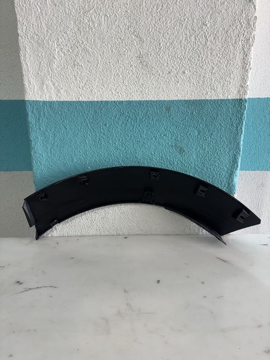 Moldura  para arco de roda, traseiro Mazda