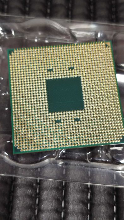 Processador AMD Ryzen 7 5700X (NOVO)