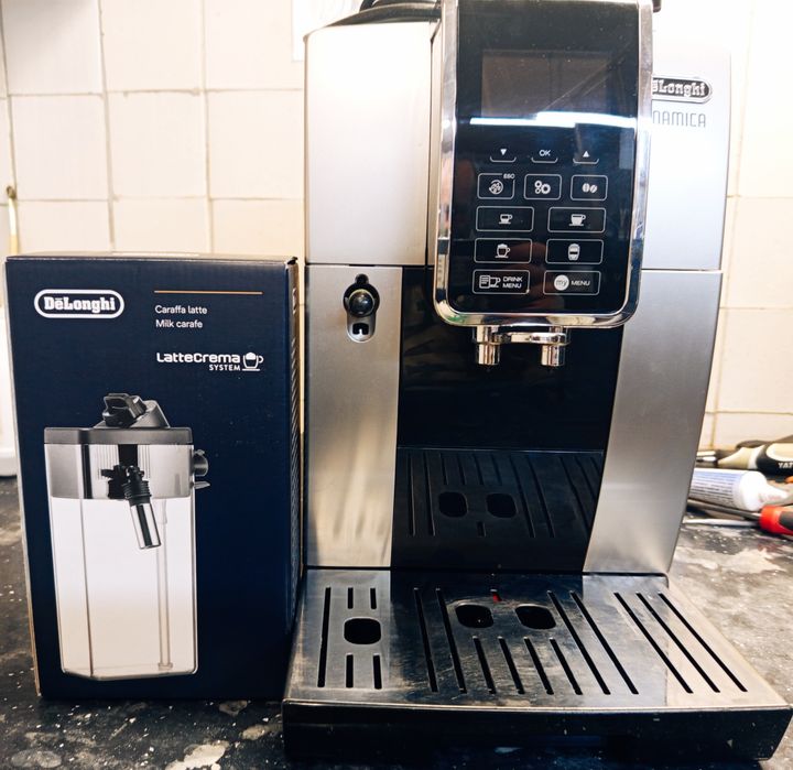 Ekspres DeLonghi Dinamica