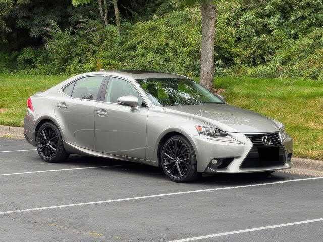 2016 Lexus IS 300
