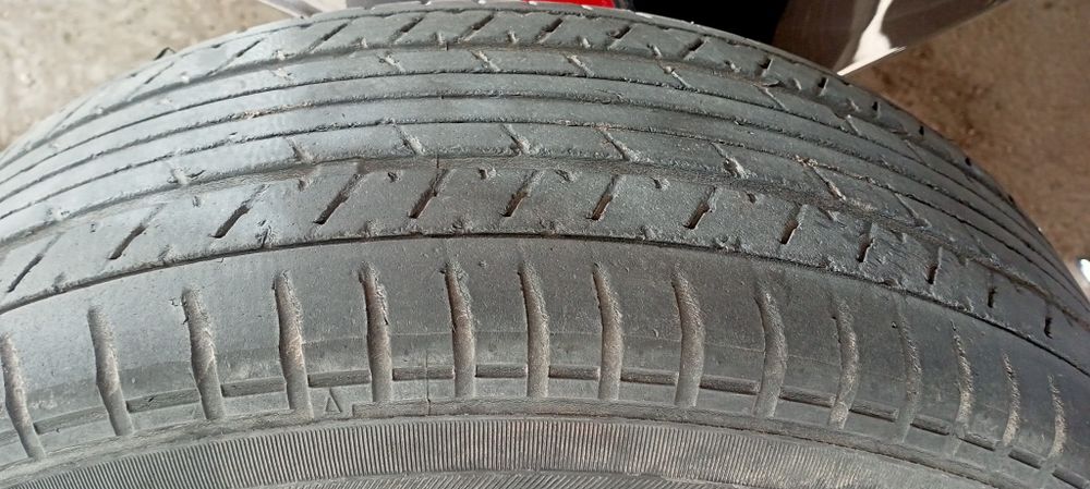 Шини Yokohama 195/65 r15. Літо.