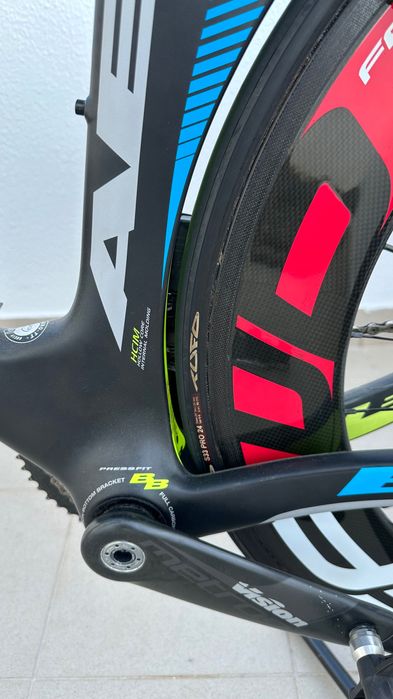 Bicicleta BH carbono