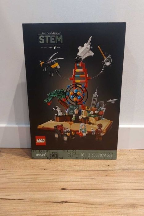 LEGO® 21355 Ideas - Ewolucja przedmiotów ścisłych