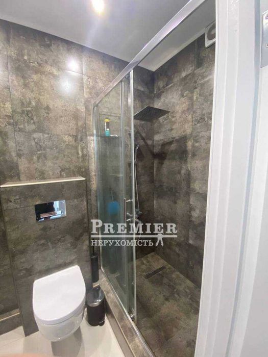 Студія в новому ЖК Центр Одеси. Дизайнерський ремонт