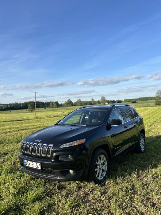 Jeep Cherokee 3.2 benzyna