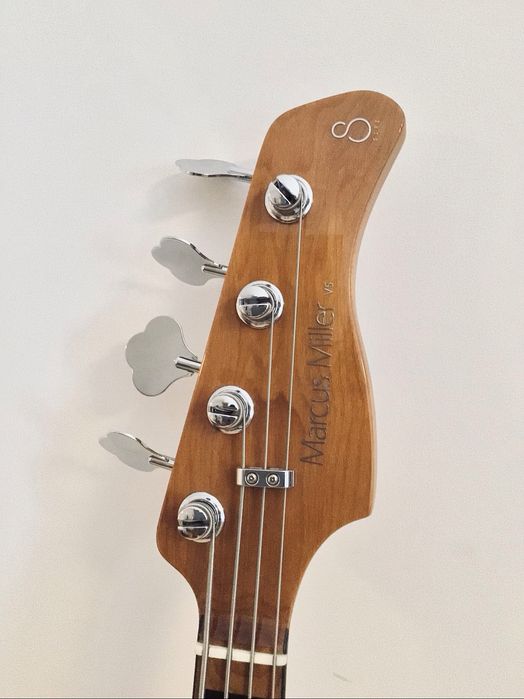 Baixo Sire Marcus Miller V5 4 Cordas - Champagne (Como Novo)