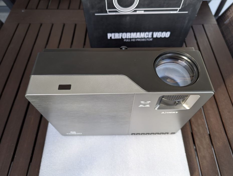 Projetor Fulll HD Vankyo Performance v600