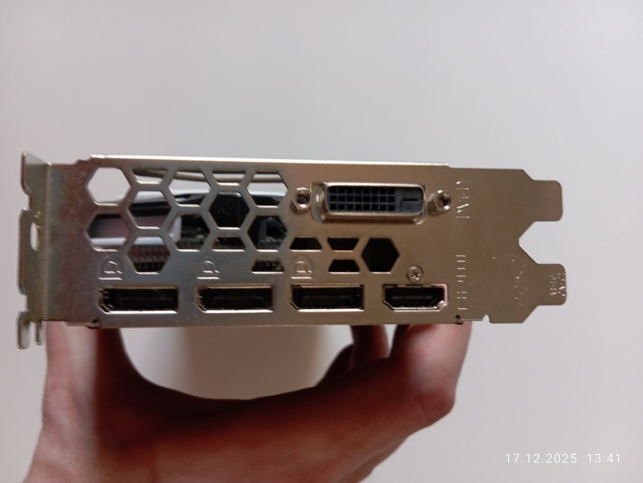 Radeon RX 570 series