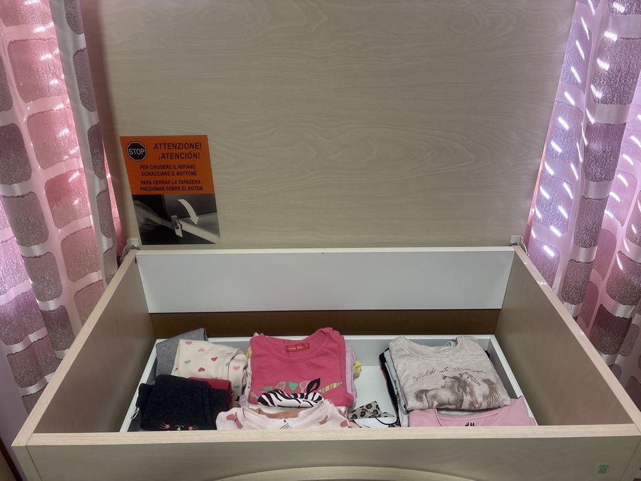 Vendo comoda de bebe - pre natal