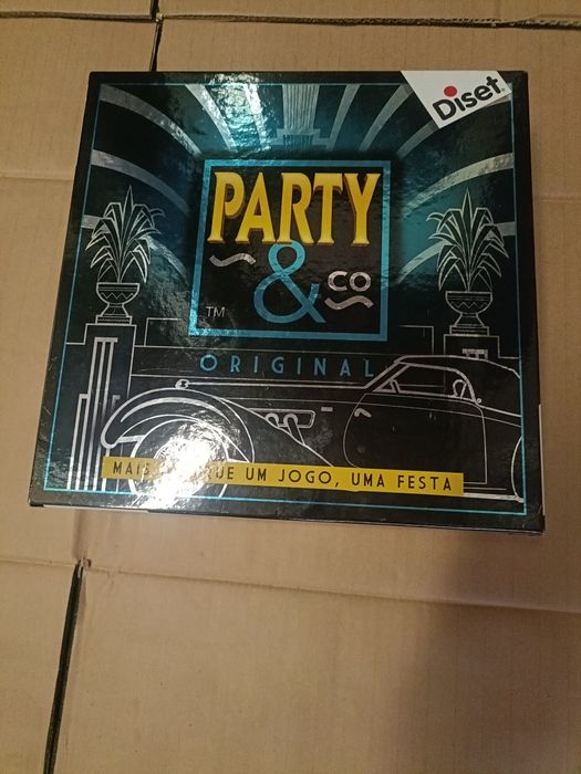 Jogo de tabuleiro Party & Co