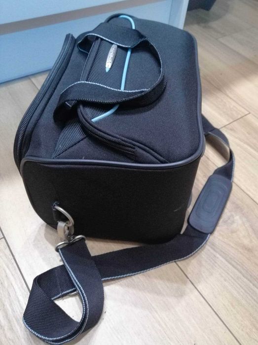 Zestaw 3 walizek: kabinowa, kuferek i kosmetyczka Ronacor. NOWE!