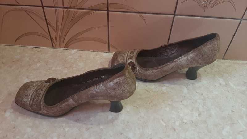 Czółenka damskie r.37