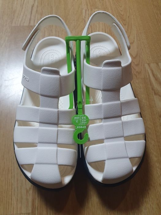 Нові сандалії Крокс оригінал