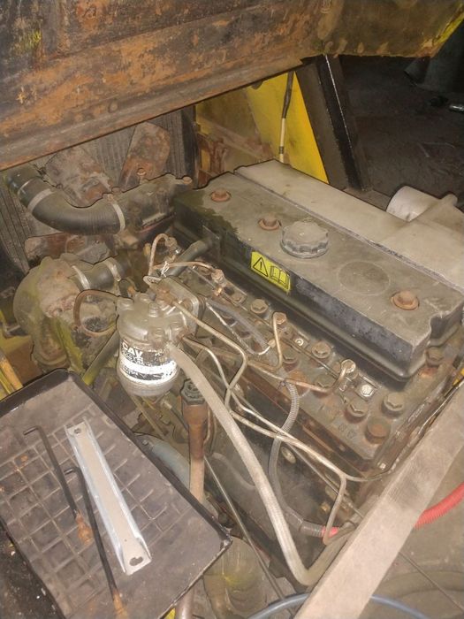 Дизельний навантажувач