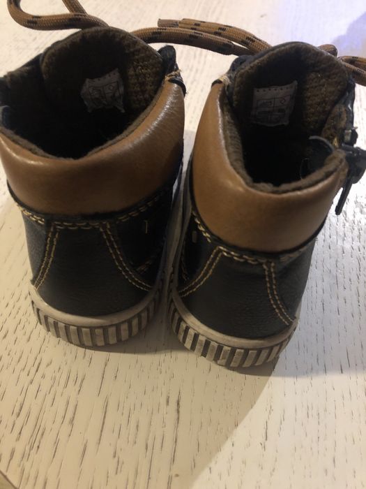 Trzewiczki dzieciece .chłopięce