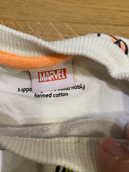 Bluza Marvel cekiny odwracalne 104